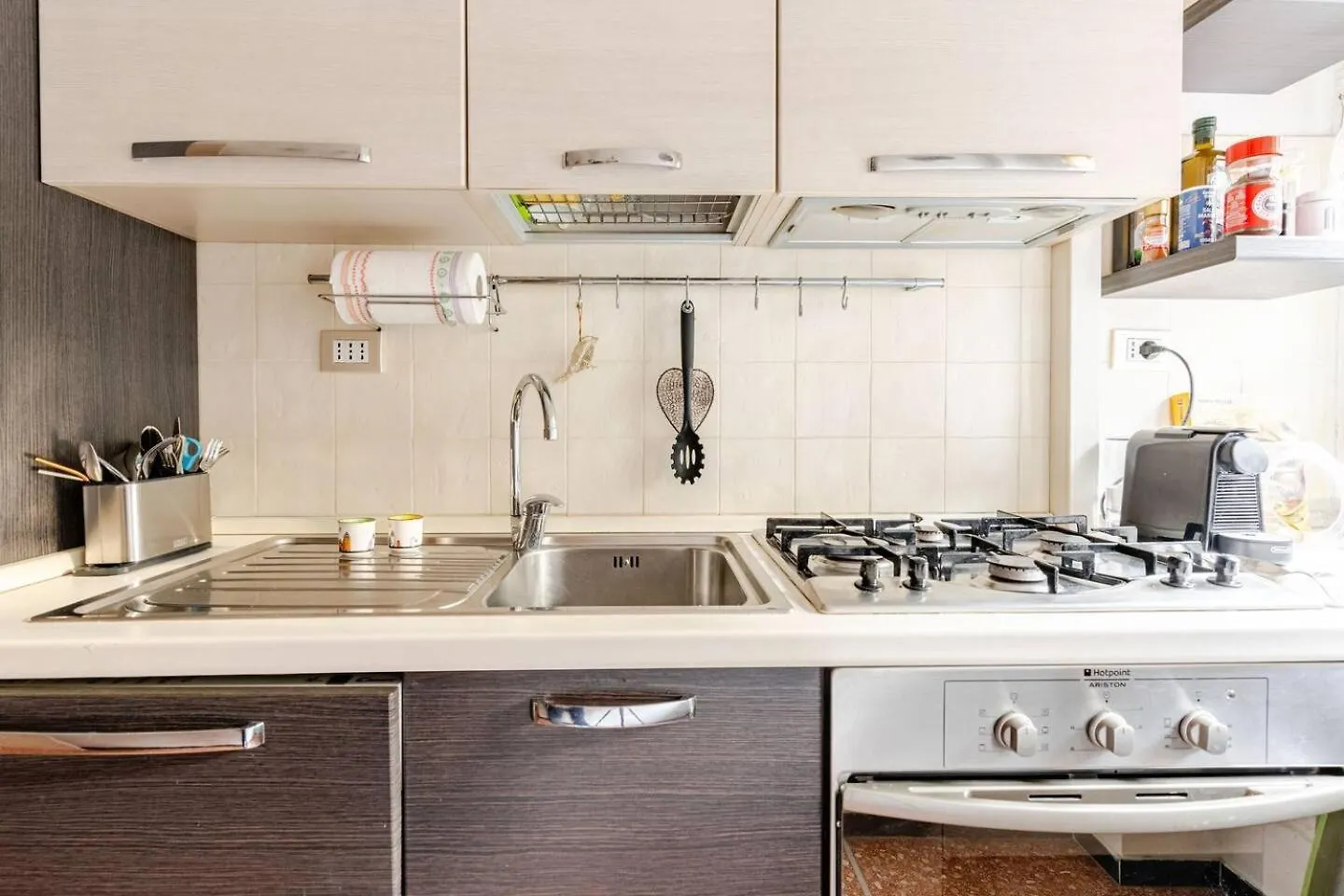 Cozy Apt Walking Distance Sea And Near Golf & Iclass - Italy Flat Vacation Rapallo